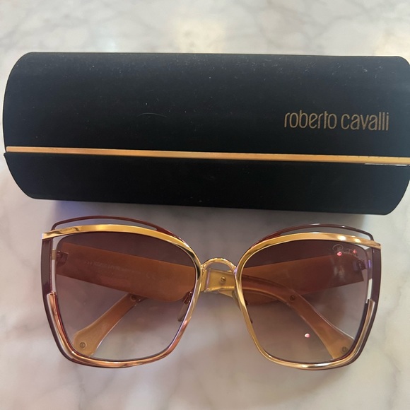 Roberto Cavalli sunglasses - Picture 1 of 4